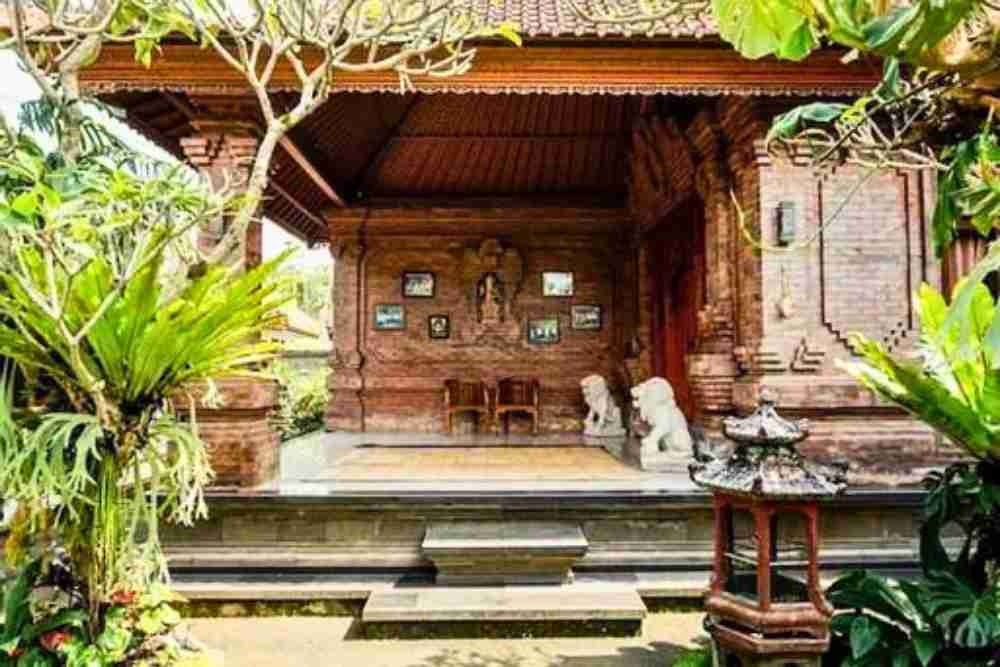 Jro Mangku Gede House